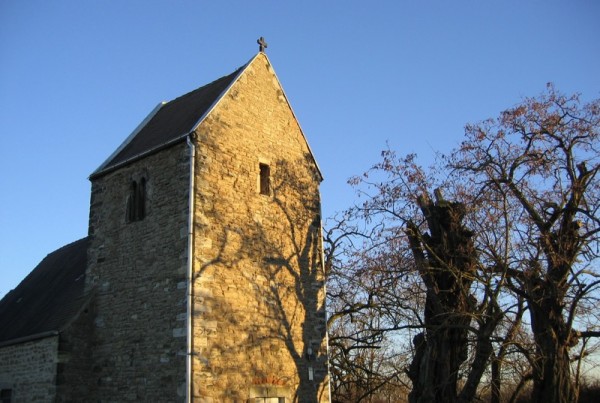 Kirche Treben